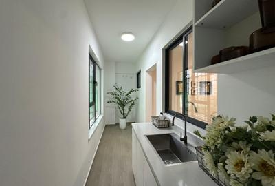 5 Bed Apartment with En Suite at Kilimani - 4