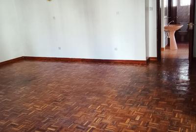 3 Bed Apartment with En Suite in Westlands Area - 4