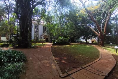 3 Bed Apartment with Swimming Pool in Muthaiga - 3