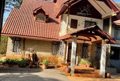 4 Bed House with En Suite at Miotoni - 4