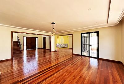5 Bed House with Garden in Loresho - 4