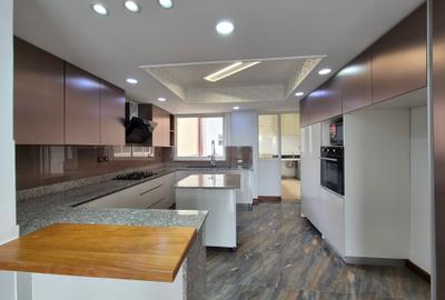 4 Bed Apartment with En Suite at General Mathenge Drive - 3