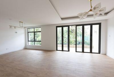 4 Bed Apartment with Swimming Pool at Two Rivers - 3