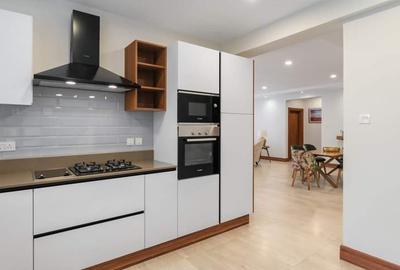 2 Bed Apartment with En Suite at Off Rhapta Road - 4