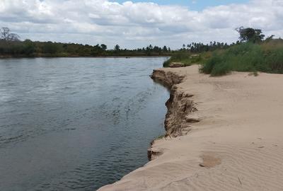 300 ac Land at Matolani - Sabaki River