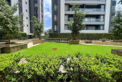 2 Bed Apartment with En Suite in Riverside