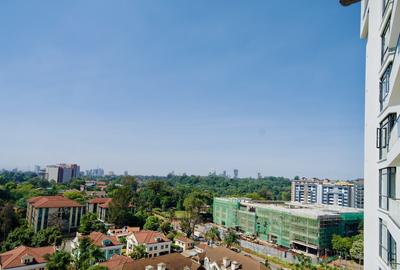 3 Bed Apartment with En Suite at 2026-128 - 4