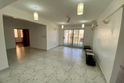 3 Bed Apartment with En Suite at 1St Avanue - 2