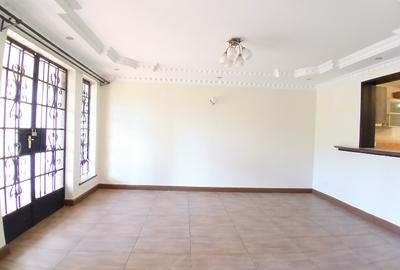 5 Bed Townhouse with En Suite at Lavington Green - 4
