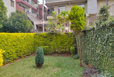 4 Bed Townhouse with En Suite in Kitisuru - 2