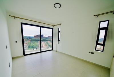 2 Bed Apartment with En Suite at 2026-380 2 Bed - 2