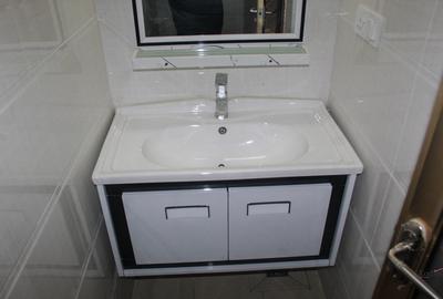 3 Bed Apartment with Gym in Hurlingham - 3