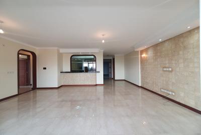 2 Bed Apartment with En Suite at Second Parklands - 2