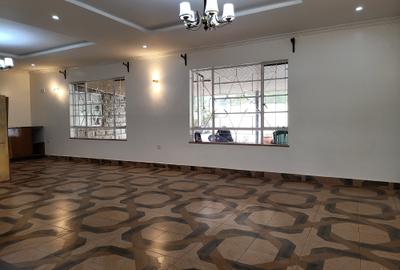4 Bed House with En Suite in Karen - 4