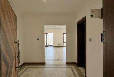 Serviced 3 Bed Apartment with En Suite in Kileleshwa - 2