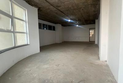 1,010 ft² Commercial Property with Service Charge Included in Westlands Area - 4