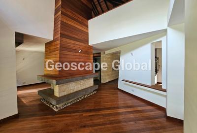 4 Bed House with En Suite in Runda - 4
