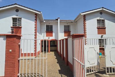 4 Bed Townhouse with En Suite at Lavington Mbaazi Road - 2