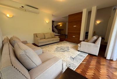 5 Bed House in Runda - 3