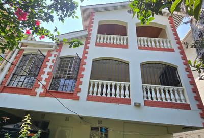 4 Bed Townhouse with En Suite at Lavington Mbaazi Road - 3