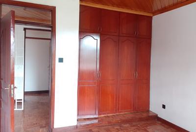 4 Bed Townhouse with En Suite in Lavington - 4