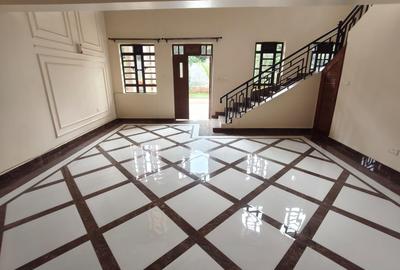 6 Bed House with En Suite at New Kitisuru - 2