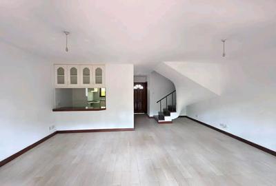 2 Bed Townhouse with En Suite in Kileleshwa - 4