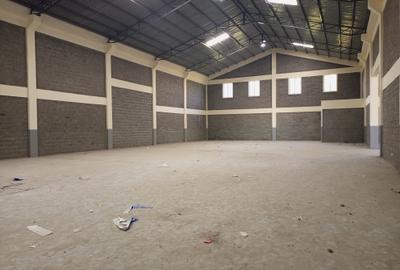 8,000 ft² Warehouse with Backup Generator in Mombasa Island - 4