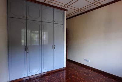 4 Bed Townhouse with En Suite in Lavington - 3