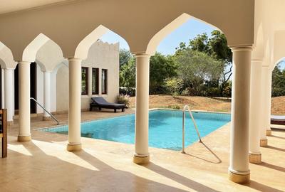 4 Bed Villa with Swimming Pool at Hs24 - 3