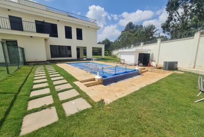 6 Bed House with En Suite at Loresho - 3