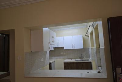 2 Bed Apartment with Swimming Pool at Ole Dume Rd - 3