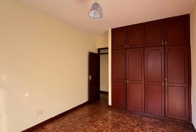 3 Bed Apartment with Gym in Brookside - 4