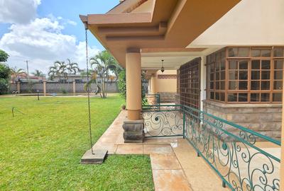 5 Bed House with En Suite at Old Runda - 4