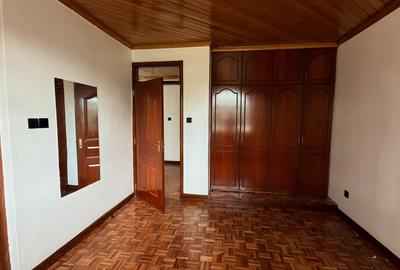 4 Bed Townhouse with En Suite at Amboseli Lane - 3