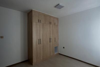 4 Bed Apartment with En Suite at Oledume Road - 4