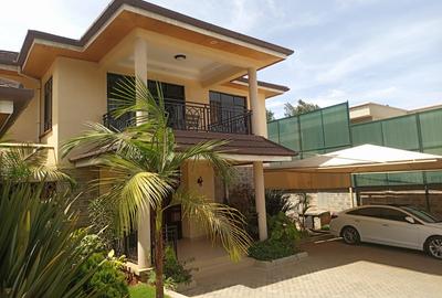 5 Bed House with En Suite at Kondek - 2