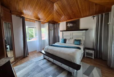 5 Bed House with En Suite at Hardy Area - 3