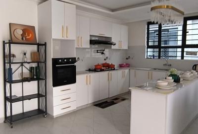 4 Bed Townhouse with En Suite in Ruiru - 3