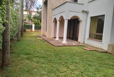 4 Bed Townhouse with En Suite in Lavington - 3