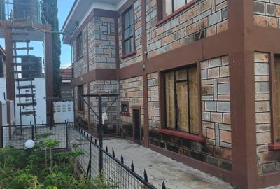 4 Bed Townhouse with En Suite at Mombasa Road