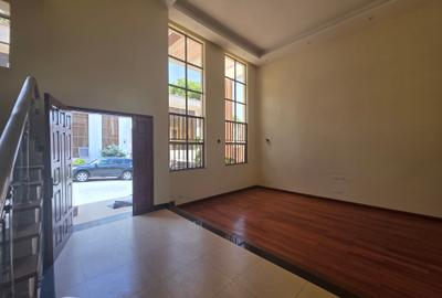 5 Bed Villa with En Suite at Chalbi Road - 2