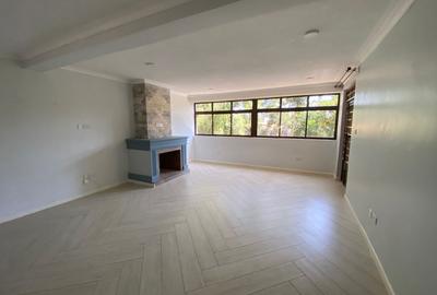 2 Bed Apartment with En Suite in Runda - 3