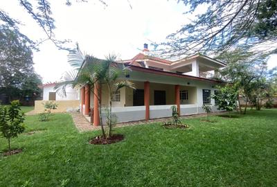 6 Bed House with En Suite in Karen