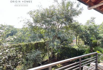 3 Bed House with En Suite at Rosslyn - 4
