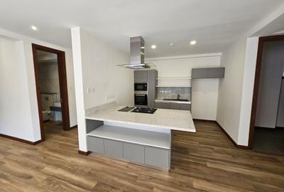 3 Bed Apartment with En Suite in Westlands Area - 3
