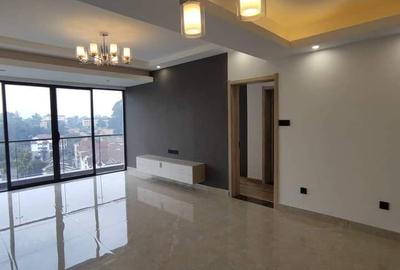 2 Bed Apartment with En Suite in Lavington - 2