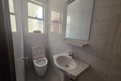 5 Bed Villa with En Suite at Chalbi Road - 3
