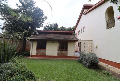 5 Bed House with Staff Quarters in Nyari - 3