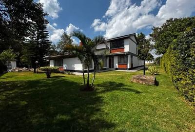 5 Bed House with En Suite in Karen